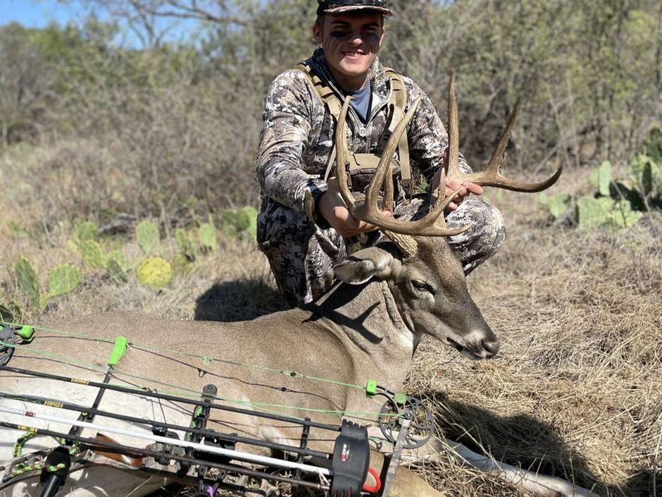 Low-Fence Whitetail Hunting at Mesa Valley Outdoors